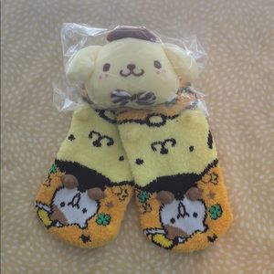 Pompompurin Socks & Keychain Bundle!
